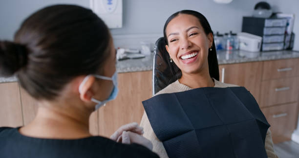 Best Tooth Extraction  in Crainvle, IL